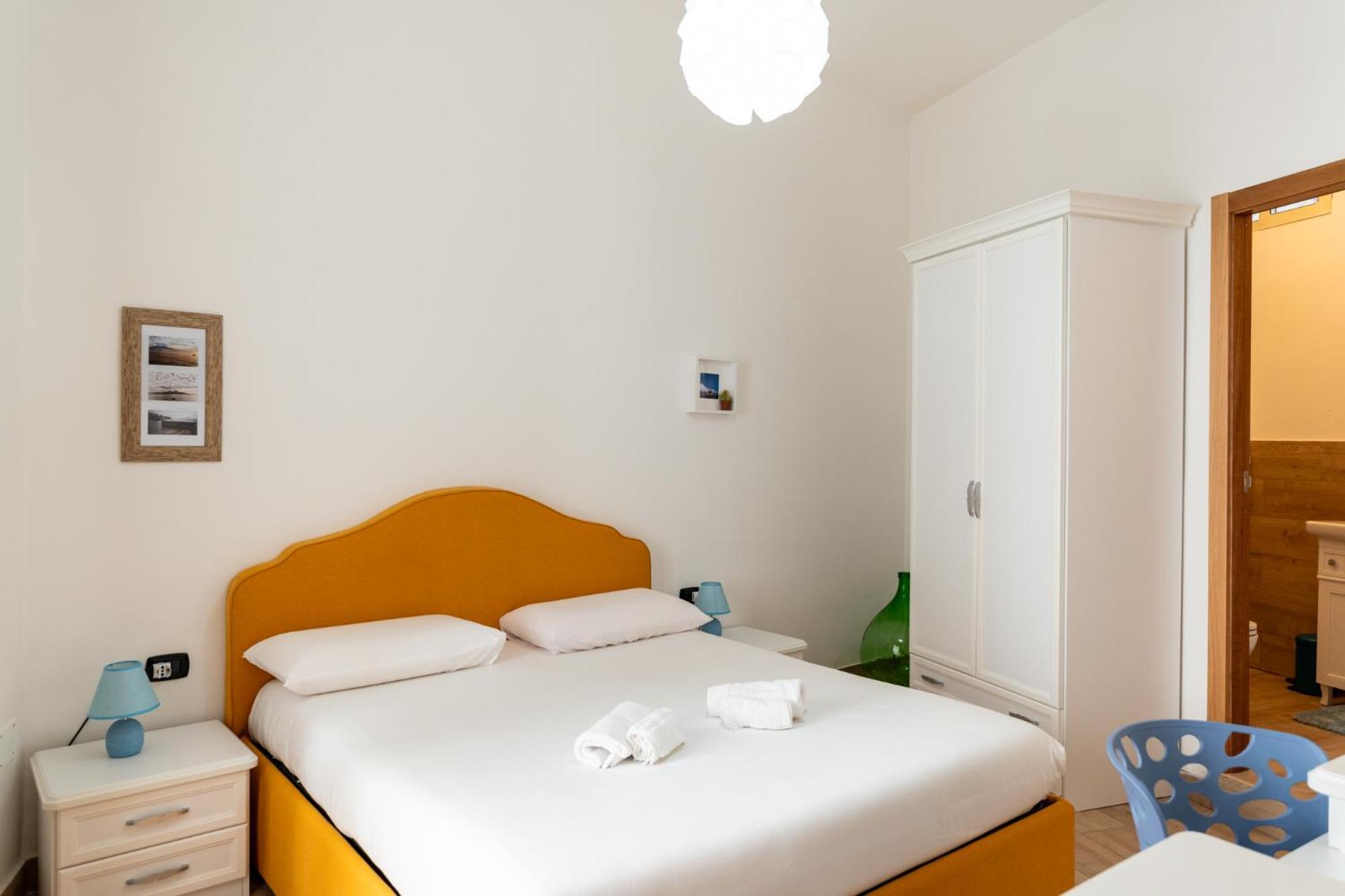 Hotel Tombolata Neapol Zewnętrze zdjęcie