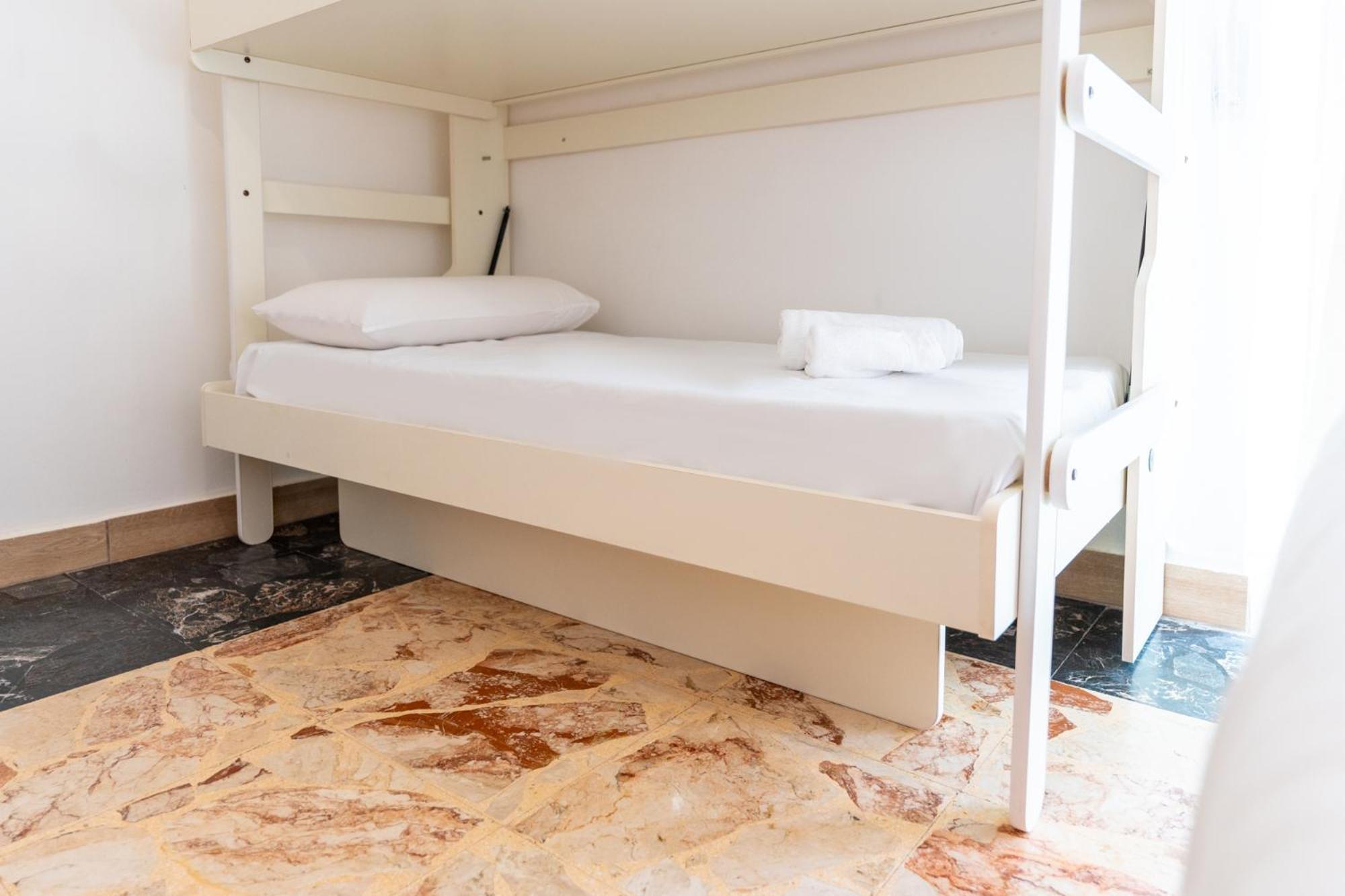 Hotel Tombolata Neapol Zewnętrze zdjęcie
